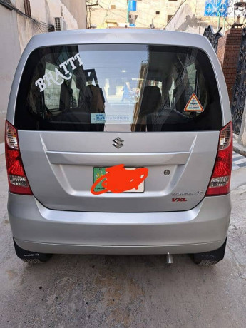 suzuki-wagon-r-2015-vxl-big-9