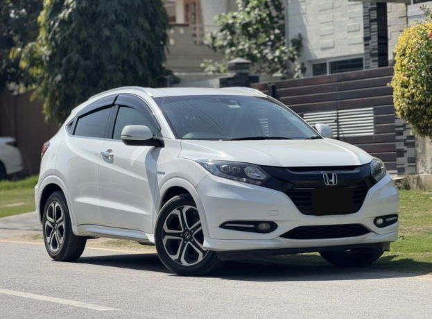 honda-vezel-z-sensing-big-0