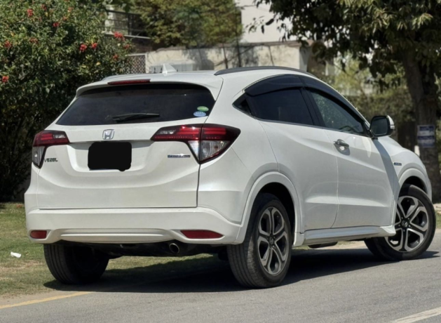 honda-vezel-z-sensing-big-2