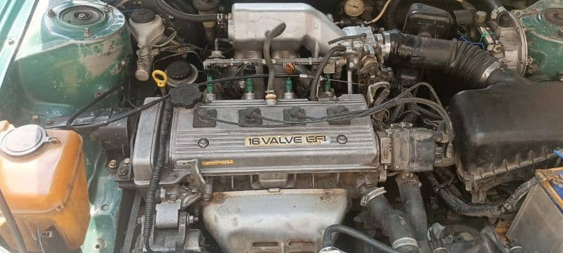 toyota-corolla-xe-1994-big-8