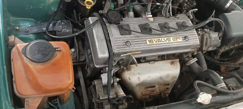 toyota-corolla-xe-1994-big-3