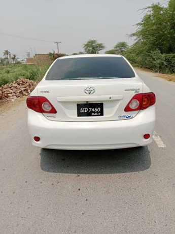 toyota-corolla-xli-2009-big-3