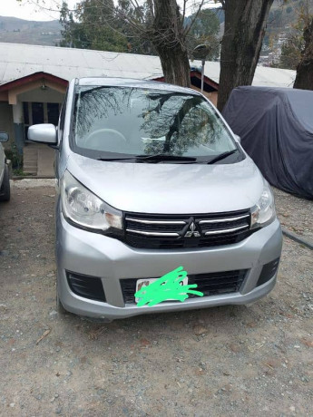 mitsubishi-ek-wagon-2016-big-2