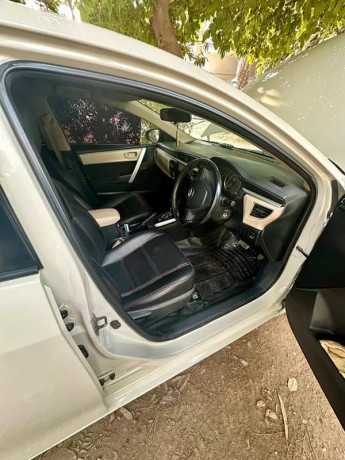 toyota-corolla-gli-2016-big-7