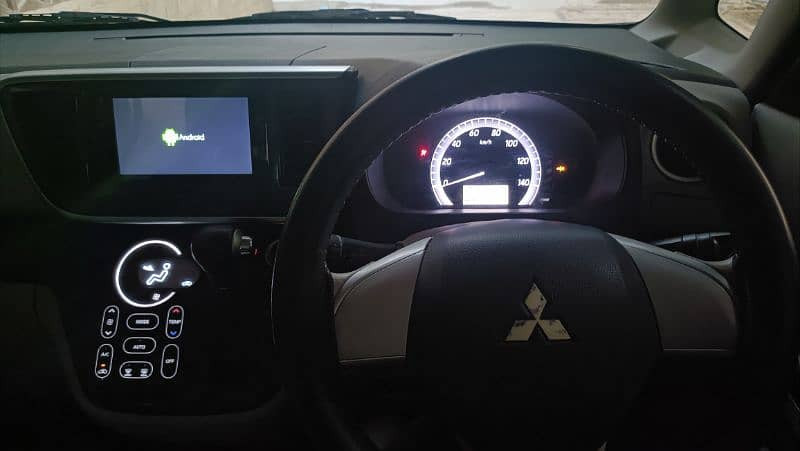 mitsubishi-ek-space-20172020-big-3