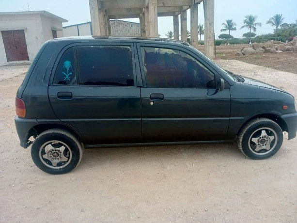 daihatsu-cuore-2006-big-5