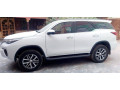 toyota-fortuner-v-2021-small-1