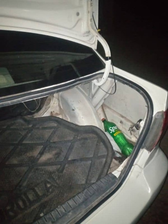 toyota-corolla-gli-2003-big-4