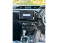 2021-toyota-hilux-revo-v-new-shape-small-11