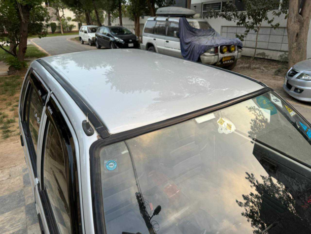 suzuki-mehran-2007-big-6