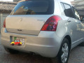 suzuki-swift-2011-small-12