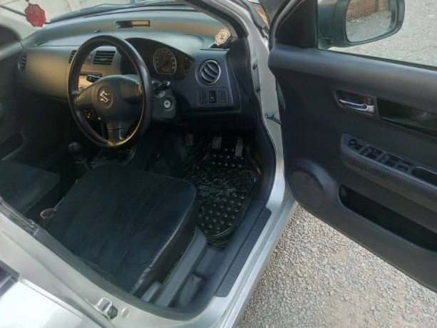 suzuki-swift-2011-big-7