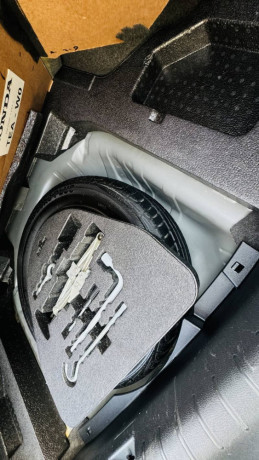 honda-civic-2021-model-total-genuine-paint-new-car-big-15