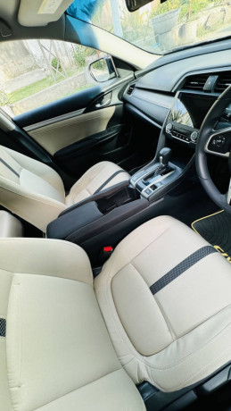 honda-civic-2021-model-total-genuine-paint-new-car-big-18