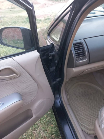 honda-city-idsi-2006-eid-gift-zero-work-big-17