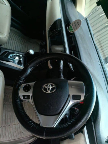 toyota-altis-grande-2015-big-2