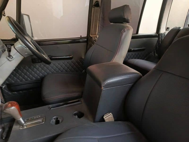 mitsubishi-pajero-big-10