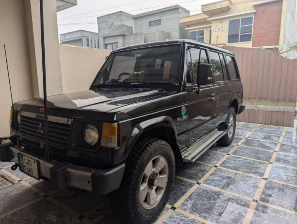mitsubishi-pajero-big-5