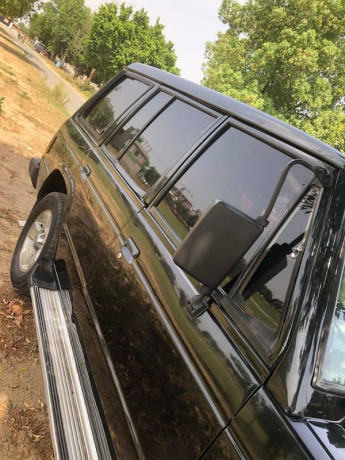mitsubishi-pajero-big-2