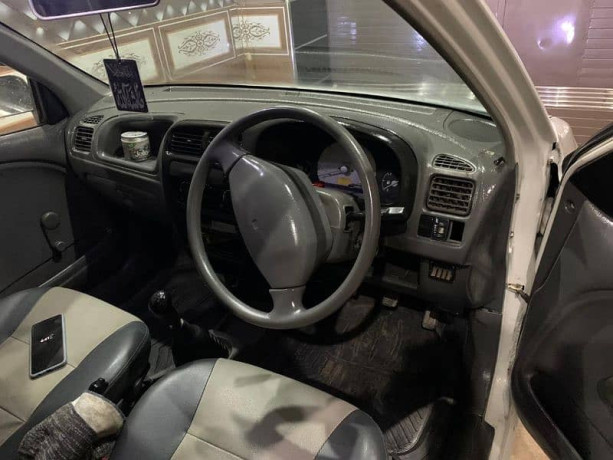 suzuki-alto-2011-big-1