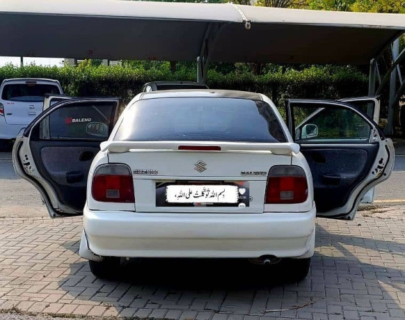 well-maintained-and-excellent-condition-suzuki-baleno-2005-for-sale-big-2