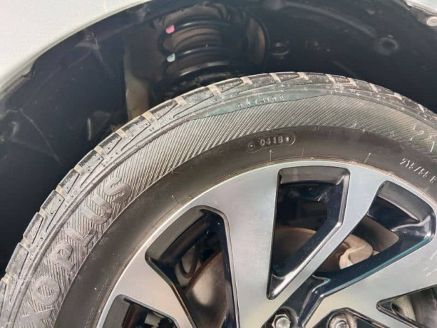 honda-civic-total-genuine-brand-new-big-8