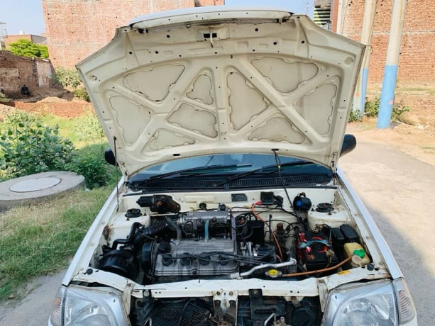 suzuki-cultus-vxr-20112012-03068431569-big-6