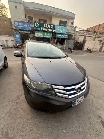 honda-city-aspire-2014-big-7