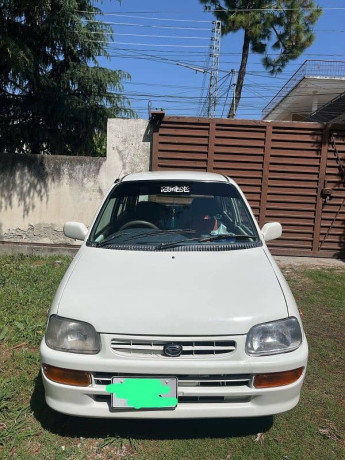 daihatsu-cuore-2003-auto-big-9