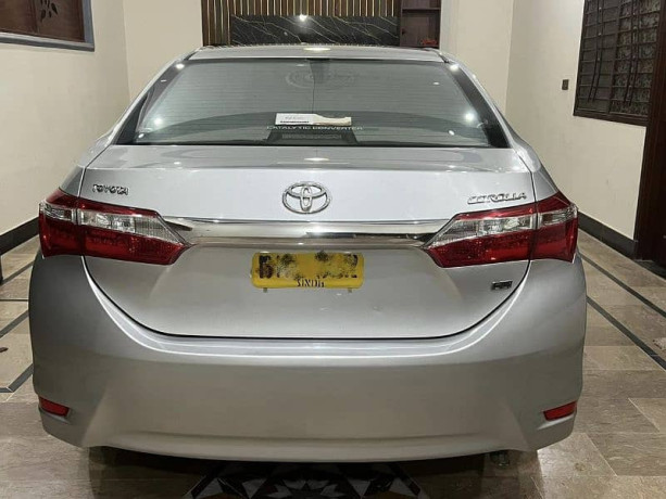 toyota-corolla-gli-2017-big-1