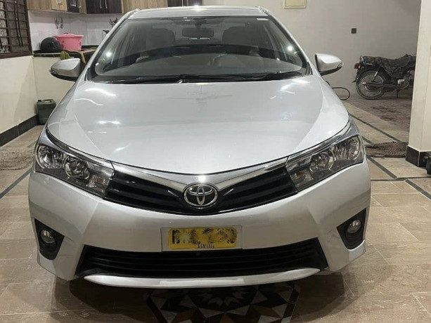 toyota-corolla-gli-2017-big-2