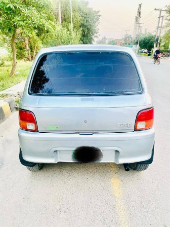 daihatsu-cuore-2009-big-3