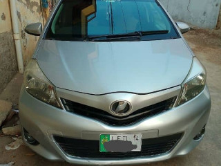toyota-vitz-2014