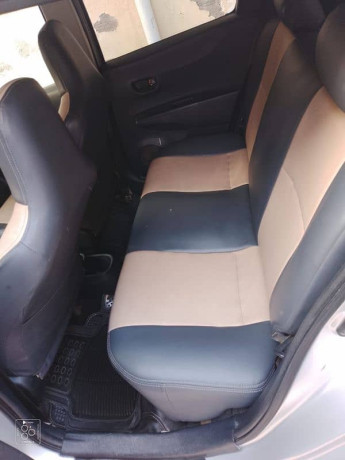 toyota-vitz-2014-big-10