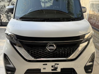 nissan-roox
