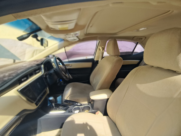 toyota-corolla-altis-grande-18-cvt-2017-facelift-big-3
