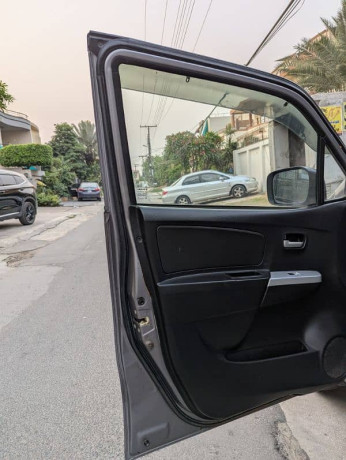 suzuki-wagon-r-vxl-2018-big-12