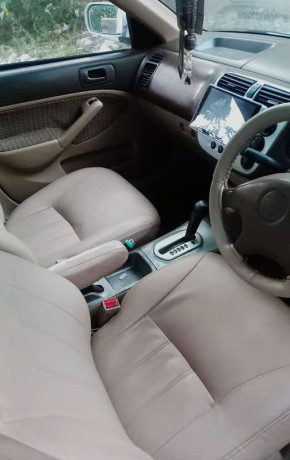 honda-civic-vti-2004-big-11
