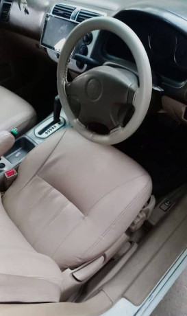 honda-civic-vti-2004-big-3