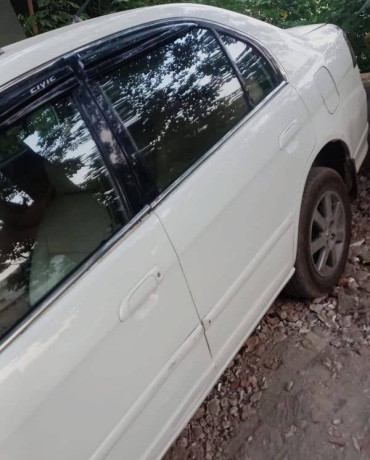 honda-civic-vti-2004-big-12