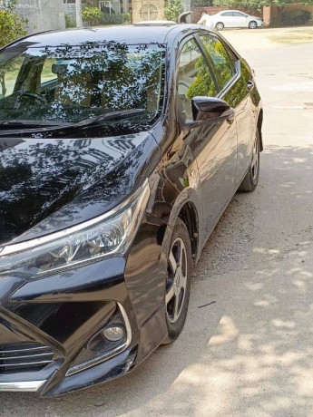 toyota-corolla-xli-2015-big-17