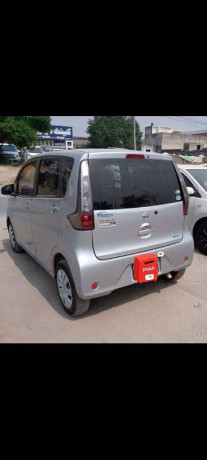 nissan-dayz-2013-big-7