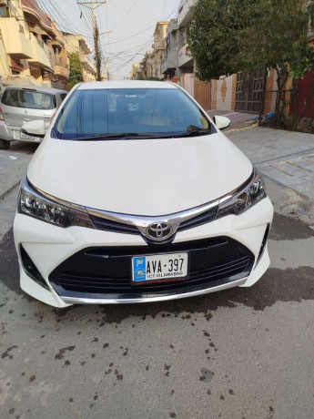toyota-corolla-altis-2021-big-0
