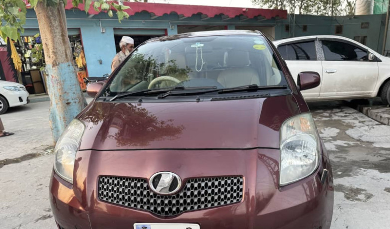 vitz-ill-1300-gane-1-full-option-car-big-3