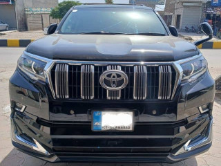 toyota-prado-2016