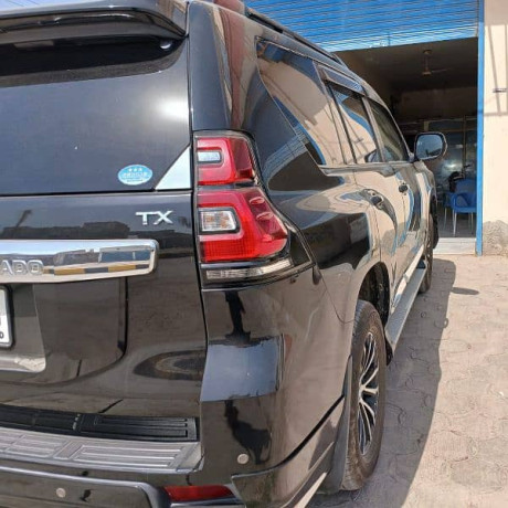 toyota-prado-2016-big-2