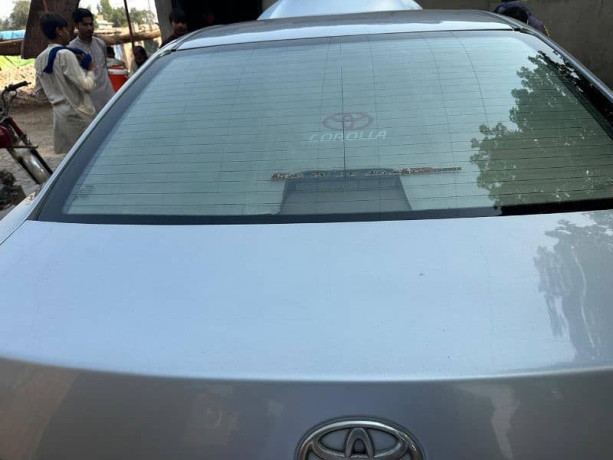 toyota-altis-grande-2015-big-10