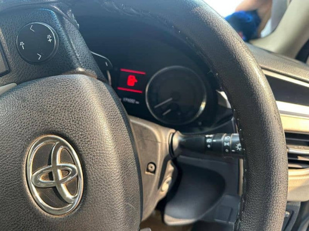 toyota-altis-grande-2015-big-3