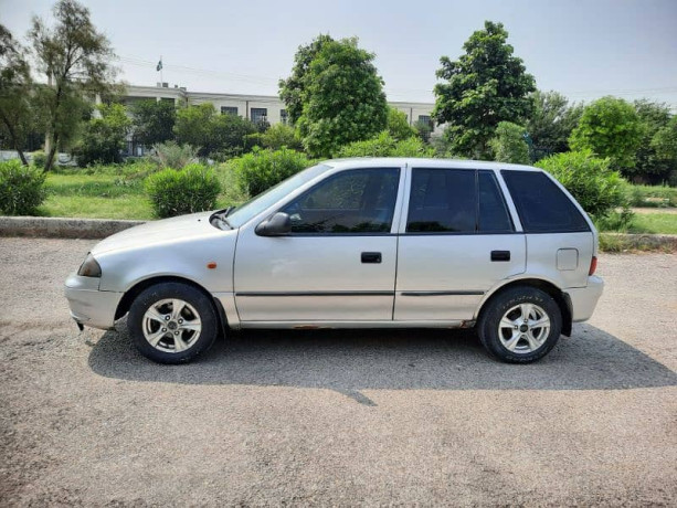 suzuki-cultus-vxr-2006-big-2