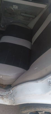 kia-classic-2001-big-5